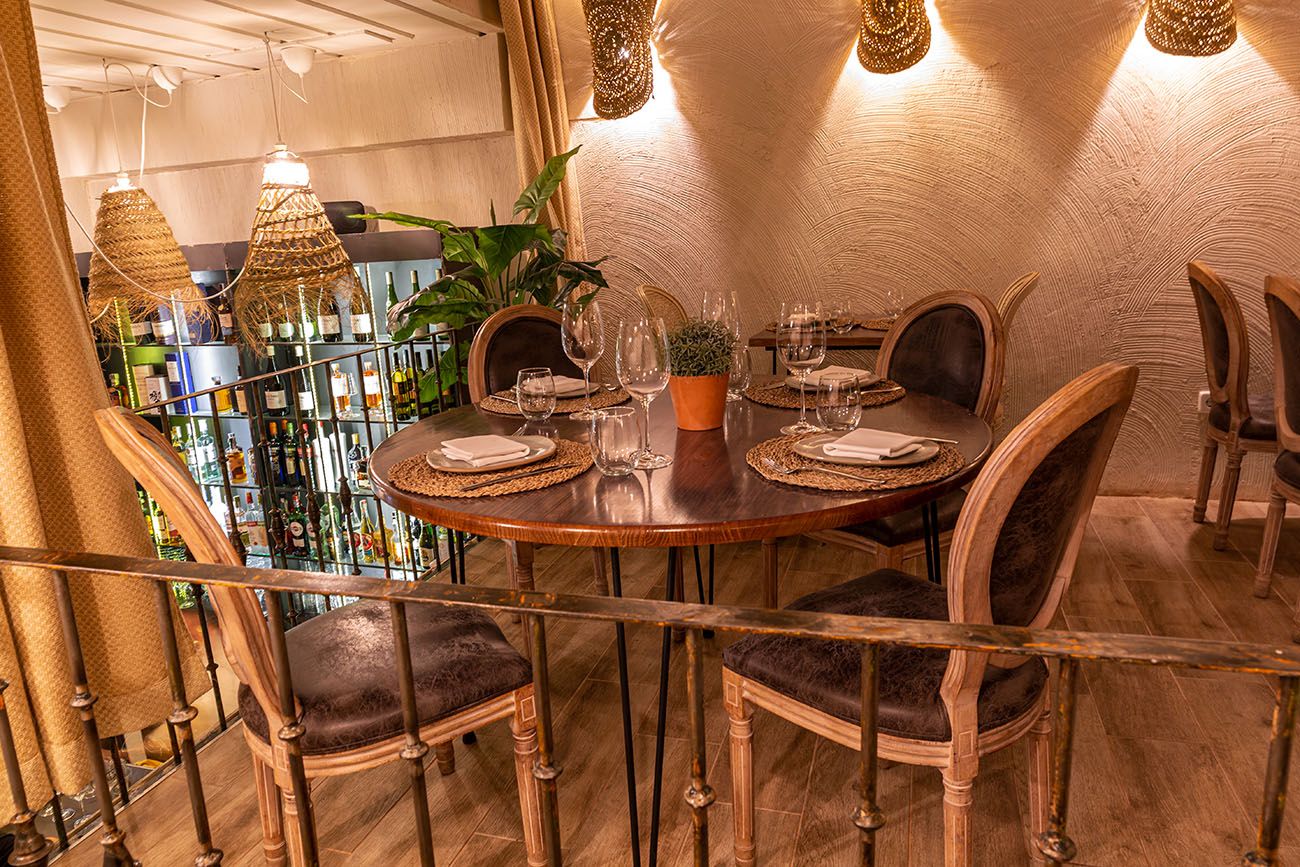 De Mil Amores Restaurante en Madrid. Comida Española. Restaurante gourmet, experiencia gastronómica.