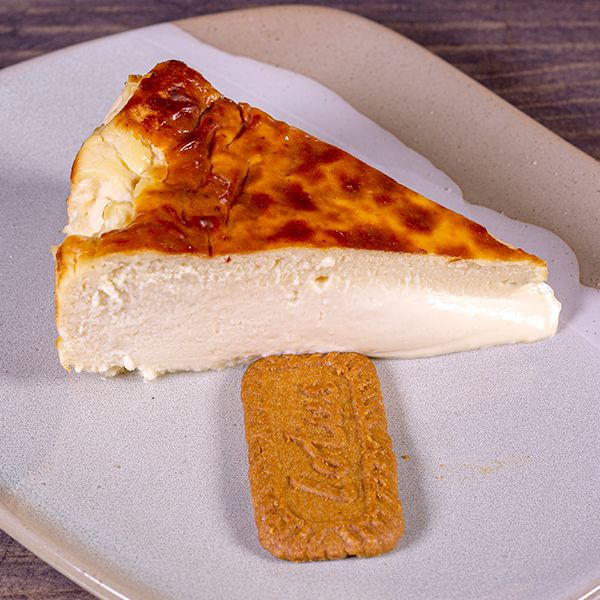 Tarta de queso Payoyo con crambel de galleta Lotus en Demilamores Madrid